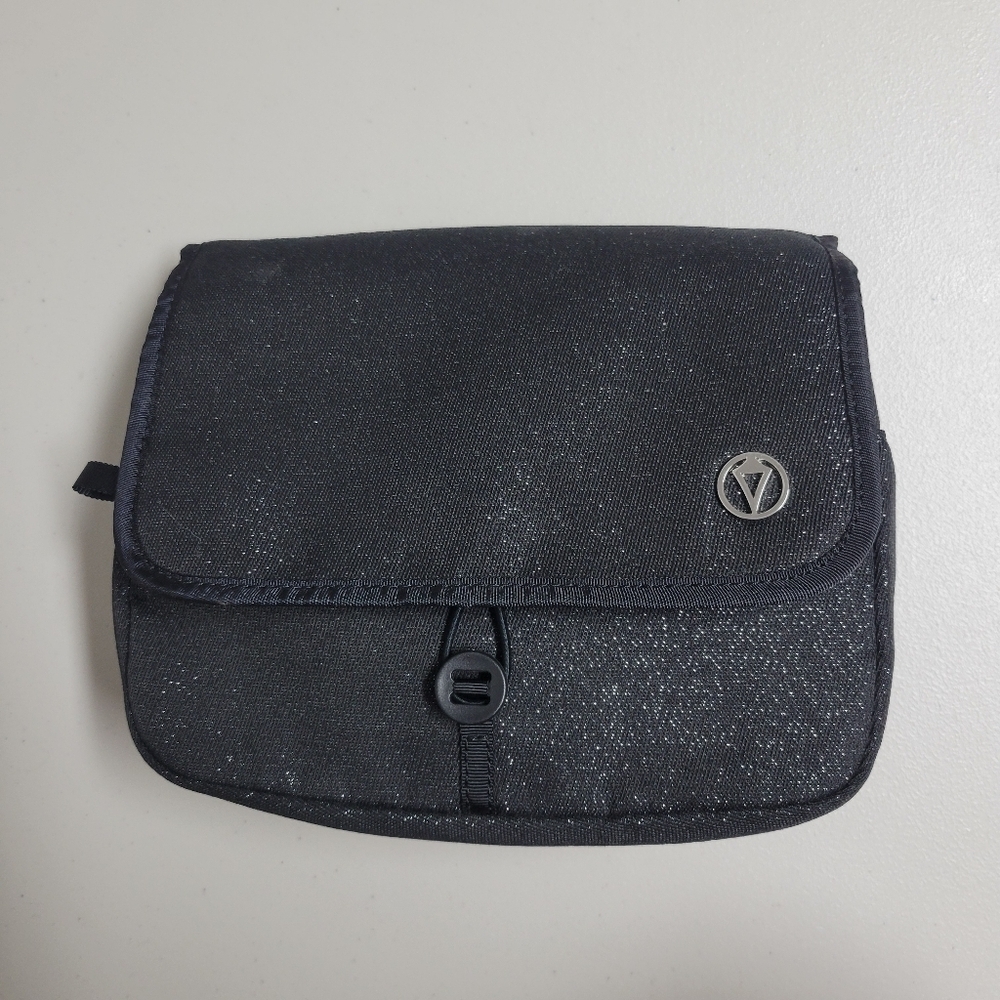 Ivivva By Lululemon Toiletry Bag.